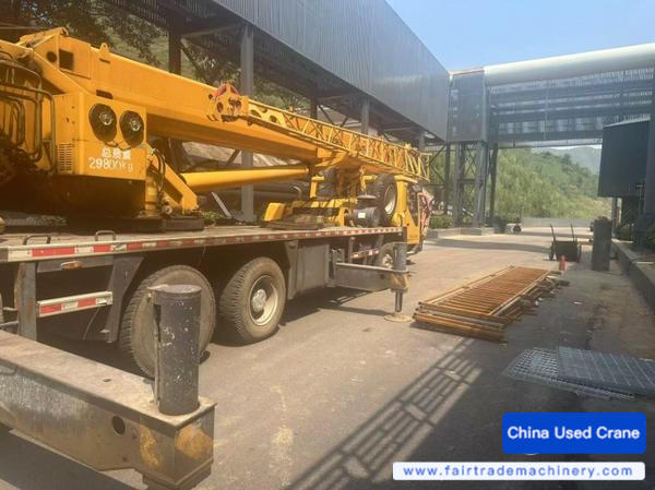 Buy XCMG QY20K5 Used Crane / 1